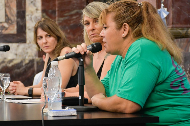 En el marco de Marzo de Mujeres presentaron la Escuela Municipal de Género